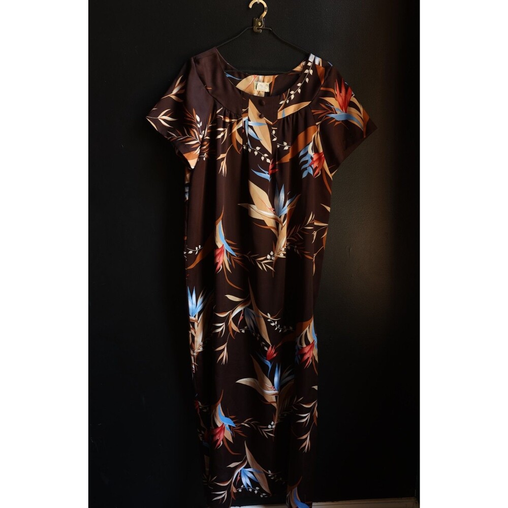 Vintage 60s 70s Hawaiiana Made in Hawaii Floral Maxi Dress Aloha Tropical Muumuu